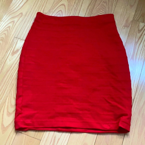 Express Red Skirt - Picture 1 of 5